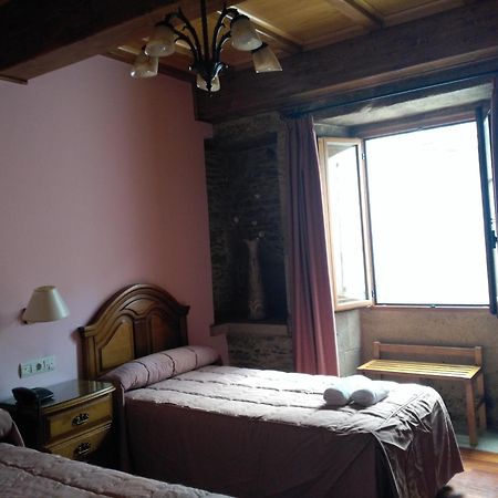 Pico Sacro II Hotel Сантьяго-де-Компостела Номер фото